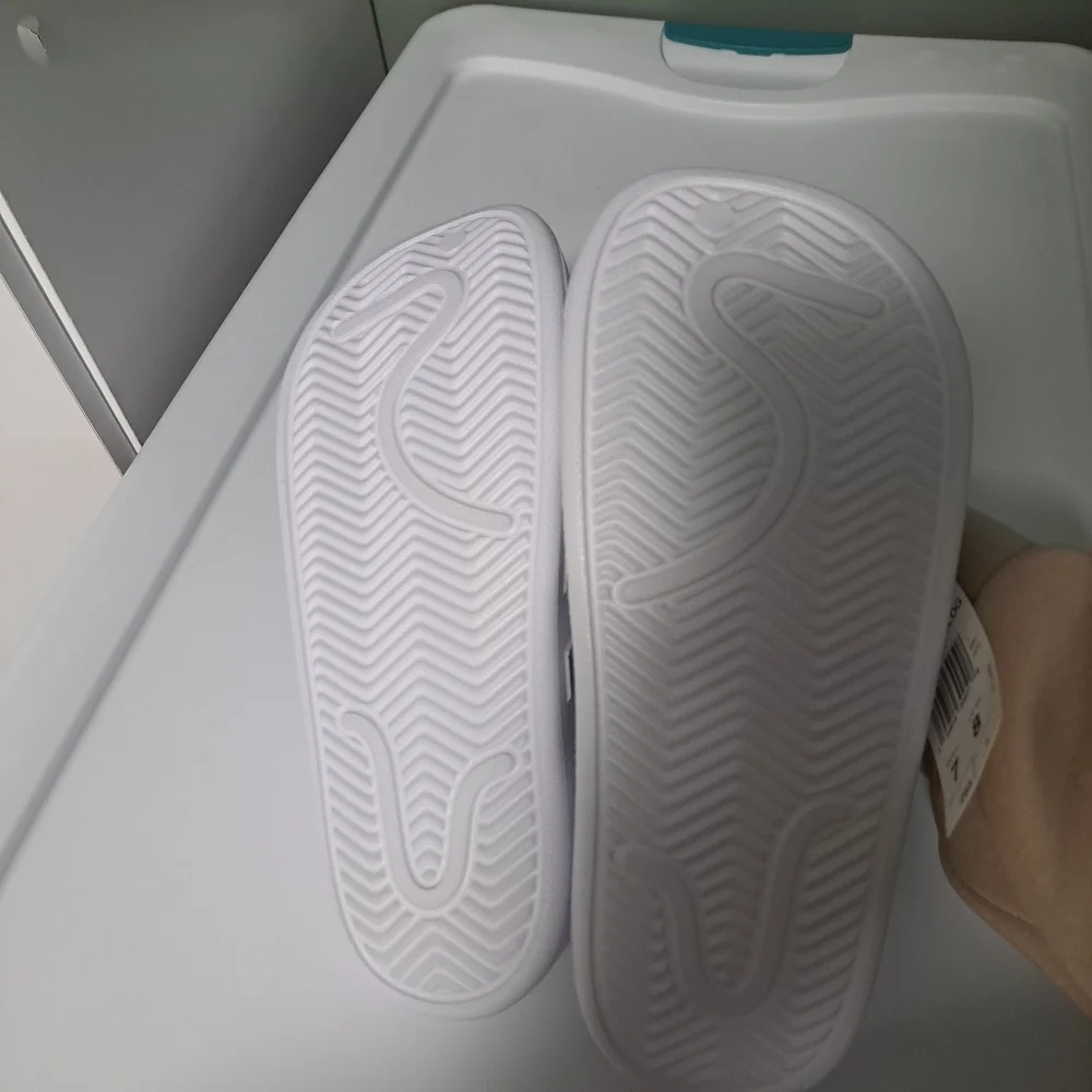 Adidas Adilette Slide Clog White Women 8 NWT - Picture 7 of 9